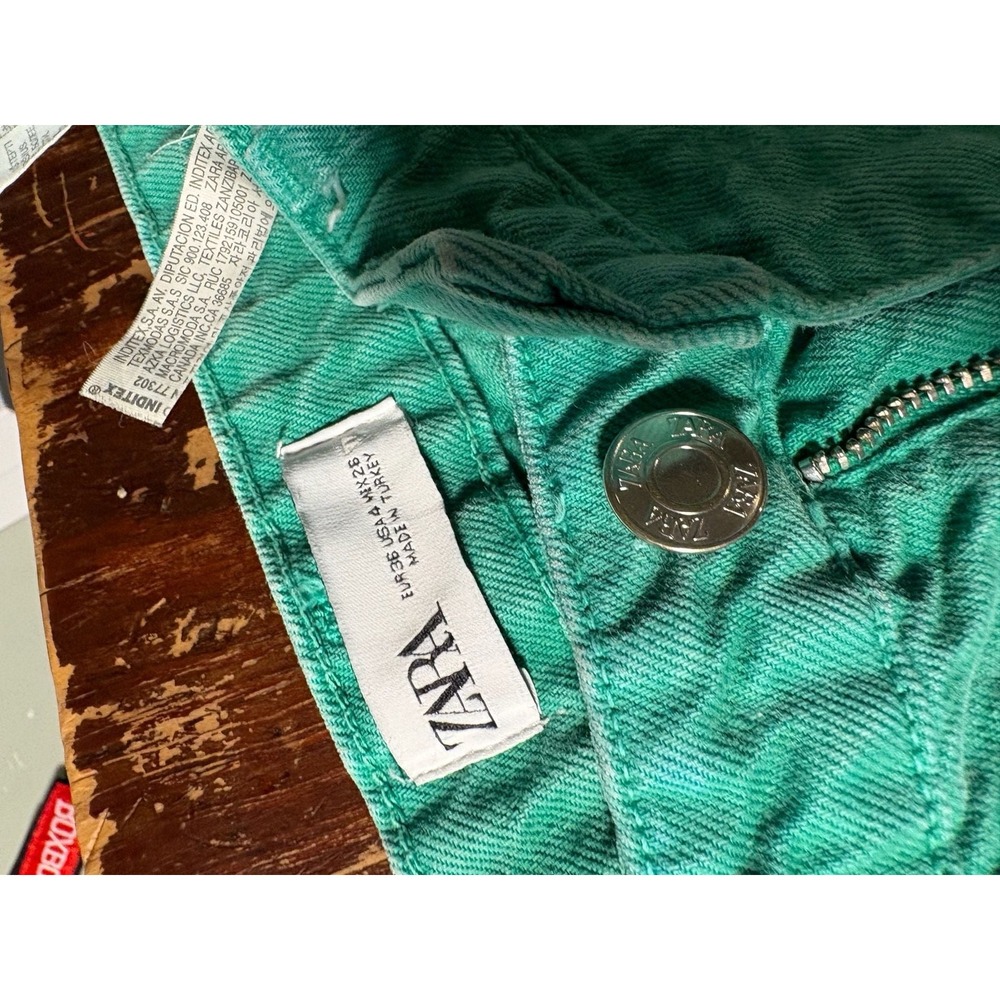 Zara - Picture 2 of 3